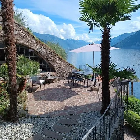Zu - Lakeside * Riva di Solto