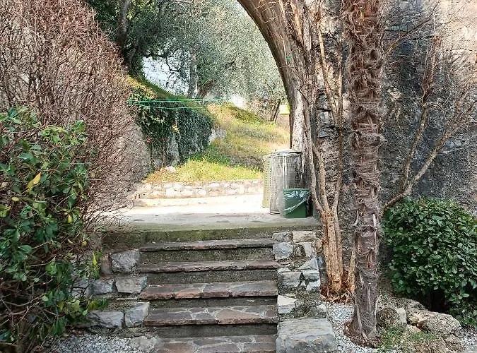 Zu - Lakeside Riva di Solto