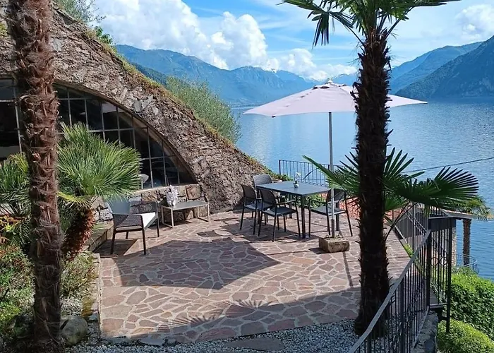 Zu - Lakeside * Riva di Solto